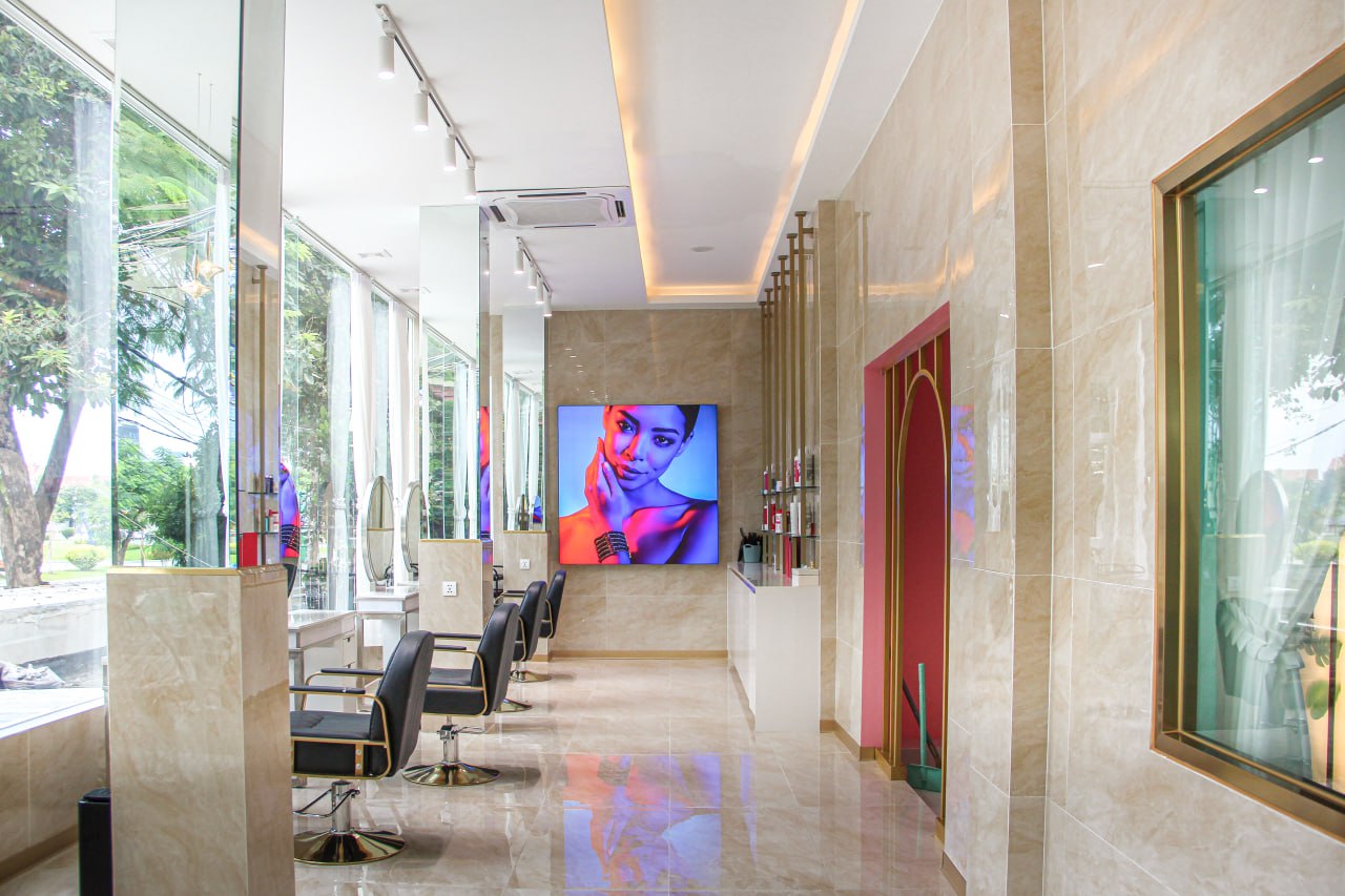 Decoration & Fit-Out